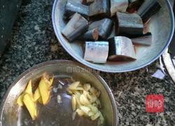 香煎秋刀鱼的做法图解2