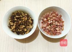 青菜香菇腊肠菜饭的做法图解1