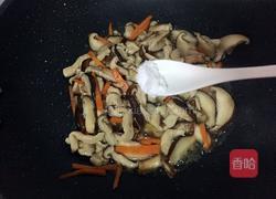 鸡肉炒香菇的做法图解6