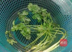 玉米香菜甜蛋炒饭的做法图解2