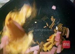 泡菜炒鸡蛋的做法图解7
