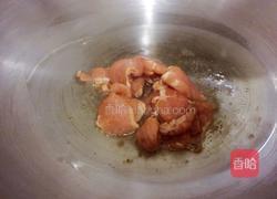 洋葱炒肉的做法图解3
