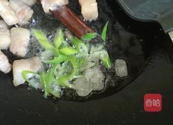 鹌鹑蛋红烧肉的做法图解7