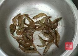 豌豆杏鲍菇炒虾仁的做法图解1