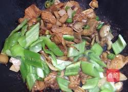 杏鲍菇炒肉的做法图解7