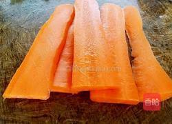 西芹炒腰果的做法图解3