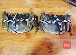 姜葱炒大闸蟹的做法图解1