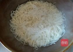 鸡蛋西红柿炒面的做法图解1