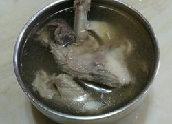 清炖鸽子汤