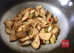 杏鲍菇扣生菜的做法图解5