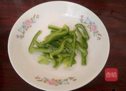 青椒土豆丝的做法图解3