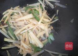 青椒土豆丝的做法图解12