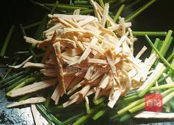 香干肉丝炒韭菜花的做法图解10