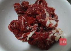 牛肉手工汤面的做法图解1