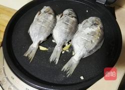 香煎软稿鱼的做法图解4