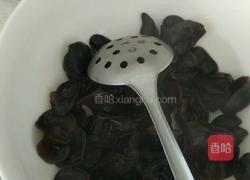 凉拌木耳的做法图解3