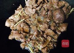 青椒炒牛肉的做法图解5