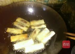 炸番薯豆沙春卷的做法图解4