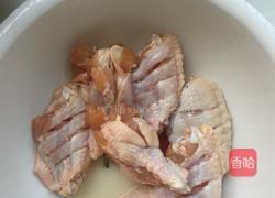 香酥鸡翅的做法图解1