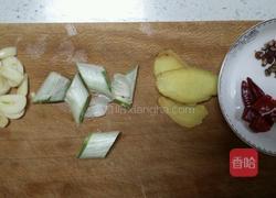 小鸡炖蘑菇的做法图解8