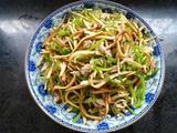 青椒香干炒肉丝