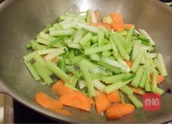 炝炒千叶豆腐的做法图解6