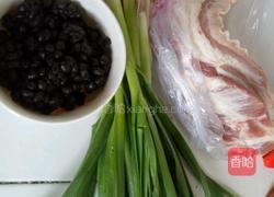 蒜苗豆氏回锅肉的做法图解1