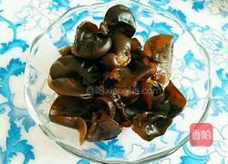 木耳芸豆炒火腿肠的做法图解3