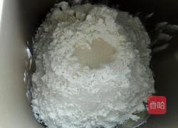 淡奶油龙猫挤挤面包的做法图解2