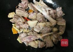 鸭肉焖土豆（微辣）的做法图解3
