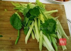 芹菜炒肉的做法图解2