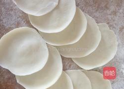 猪肉蒜苗饺子的做法图解12