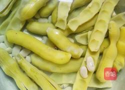 泡椒炒猫豆的做法图解2