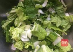 青菜炒菇的做法图解3