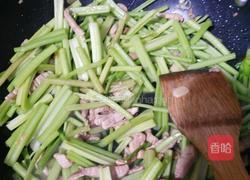 芹菜炒肉的做法图解5