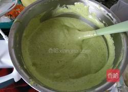 菠菜戚风蛋糕的做法图解12