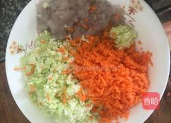 虾仁猪肉饺子的做法图解3