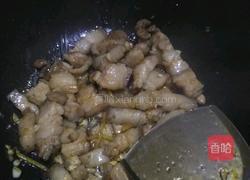酸菜炒肉的做法图解6