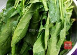 清炒菠菜的做法图解1