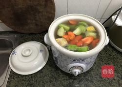 青红萝卜铜骨汤的做法图解7
