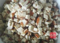 香干猪肉馅饺子的做法图解2