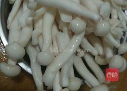 鸡爪白菜蘑菇豆腐汤的做法图解4