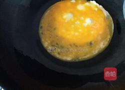 洋葱炒鸡蛋的做法图解3