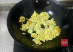 西葫芦炒鸡蛋的做法图解4