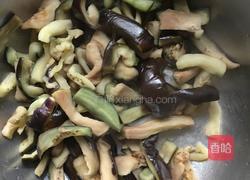 茄丝拌面的做法图解3