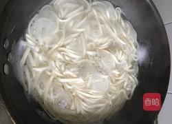 茄丝拌面的做法图解7