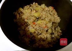 土豆焖饭的做法图解11