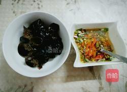 酸辣黑木耳的做法图解2