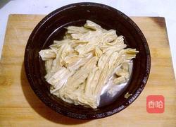 腐竹炒莴笋的做法图解2