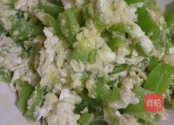 青椒炒蛋的做法图解5
